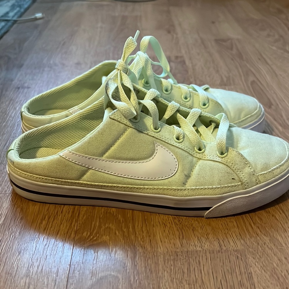 Nike slip on sneakers!!